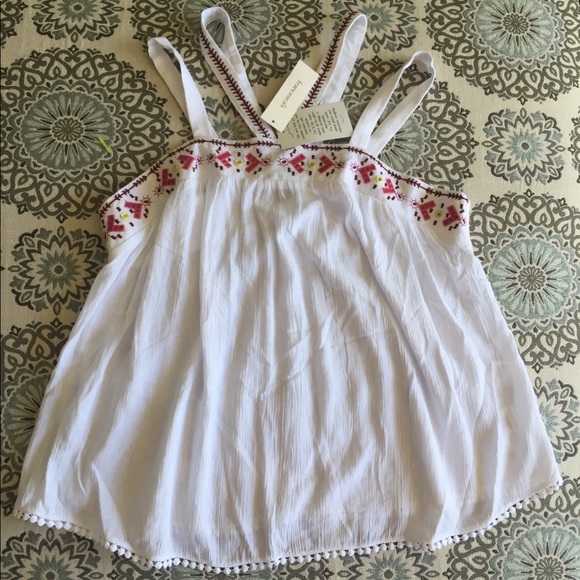 Francesca's Collections Tops - NWT Francesca’s white strappy embroidered top